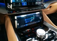 Jeep Grand Wagoneer SUV 6,4 l 351 kw