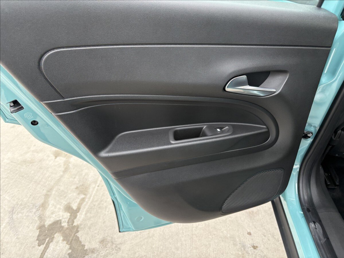 Jeep Avenger Sedan / Limuzína 1,2 l 74 kw