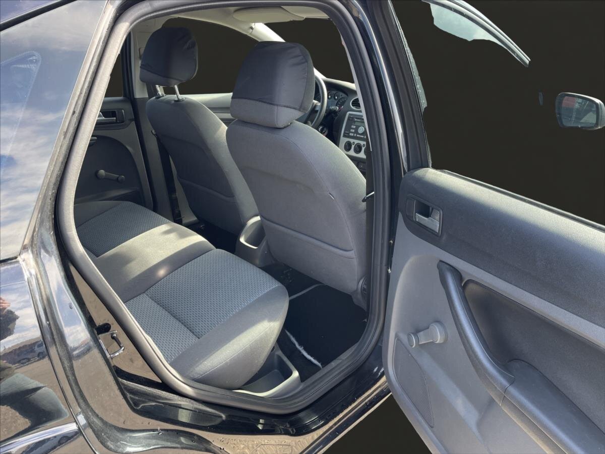 Ford Focus Hatchback 1,6 l 74 kw