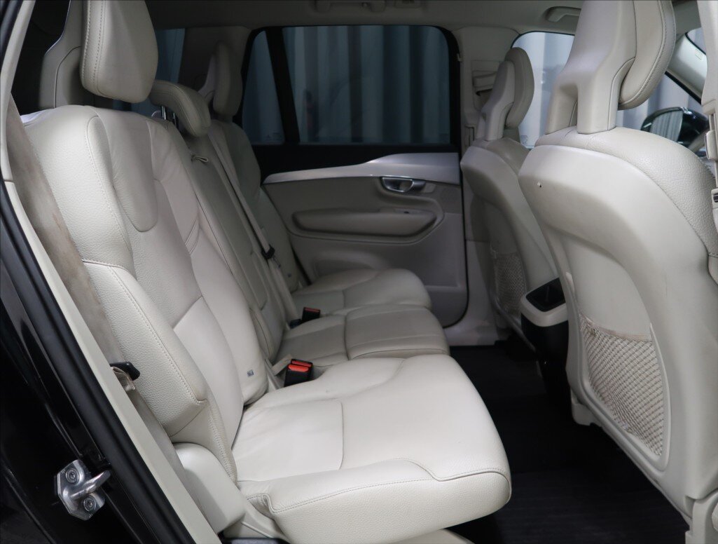 Volvo XC90 SUV 2,0 l 173 kw