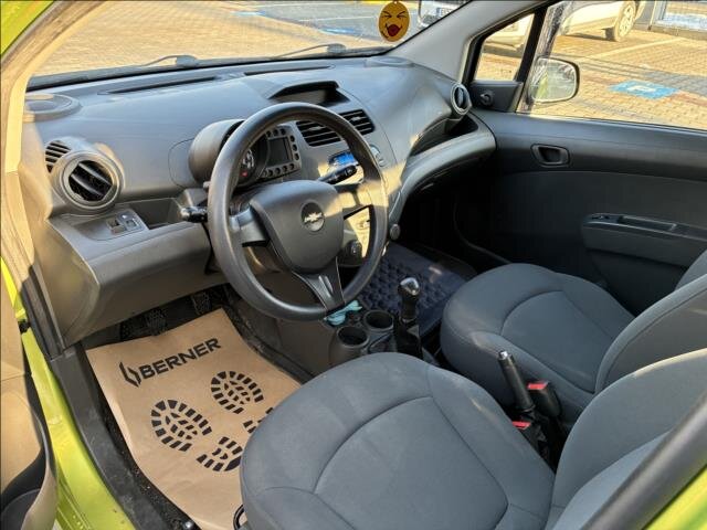 Chevrolet Spark Hatchback 995,0 50 kw