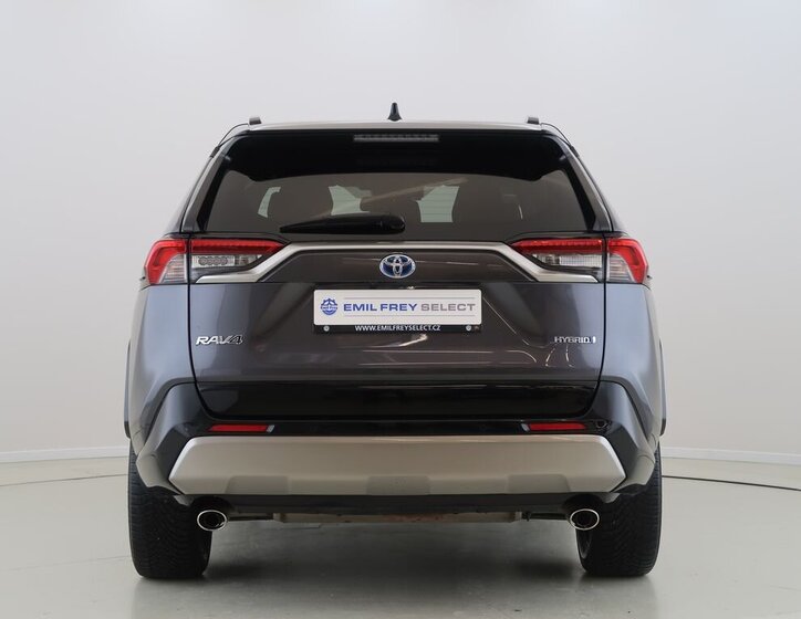 Toyota RAV4 SUV 2,5 l 131 kw