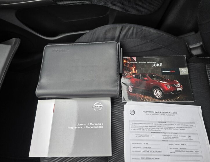 Nissan Juke CUV / Crossover 1,6 l 86 kw