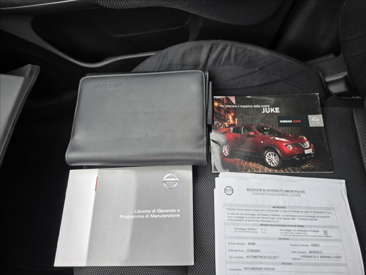 Nissan Juke CUV / Crossover 1,6 l 86 kw