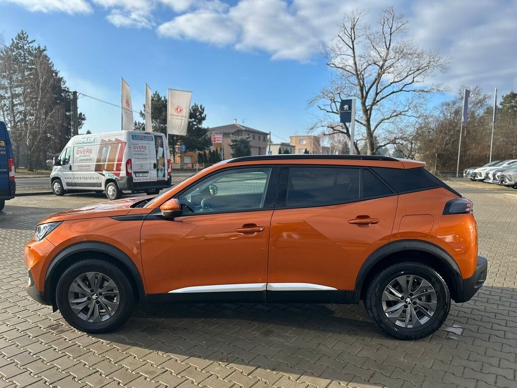 Peugeot 2008 SUV 1,2 l 74 kw