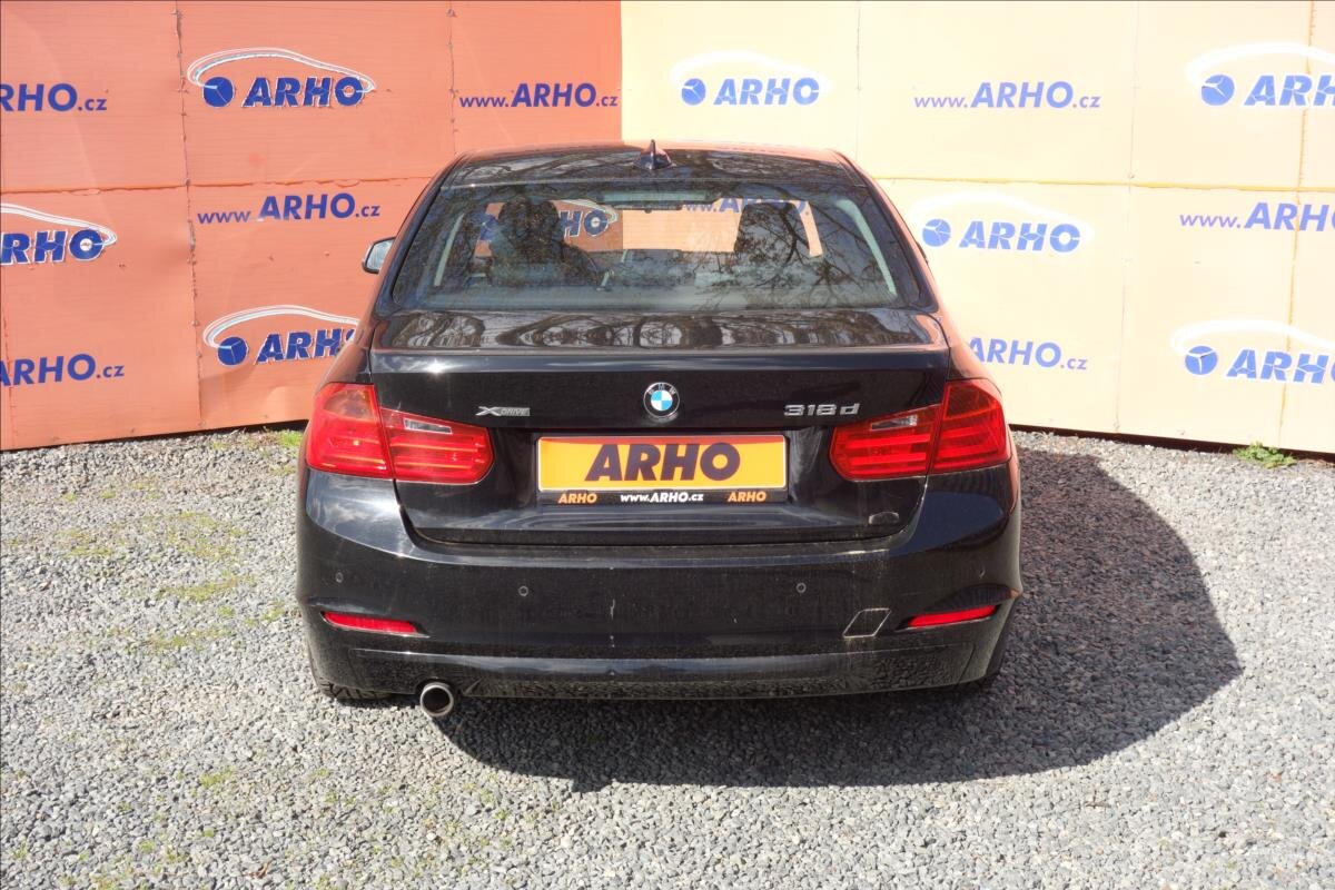 BMW Řada 3 Sedan / Limuzína 2,0 l 105 kw