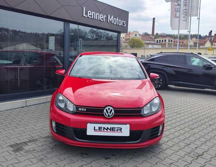 Volkswagen Golf Kombi 2,0 l 155 kw