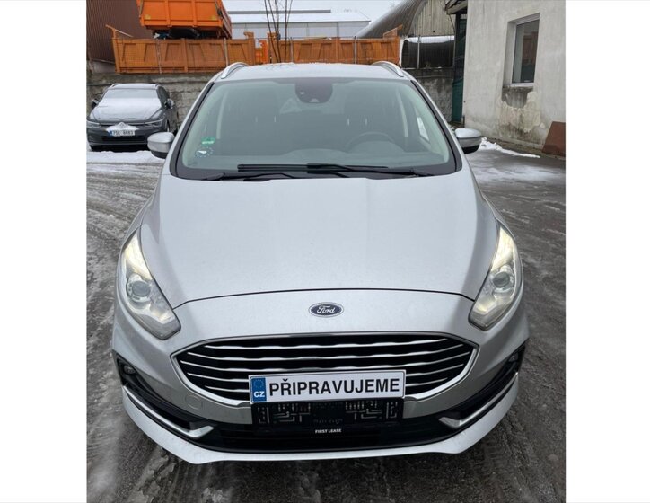 Ford S-MAX MPV 2,5 l 110 kw