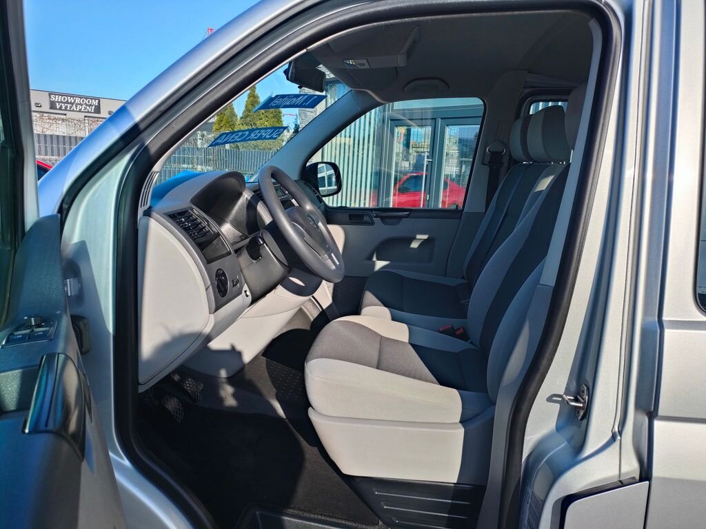 Volkswagen Transporter VAN / Minibus 2,0 l 84 kw