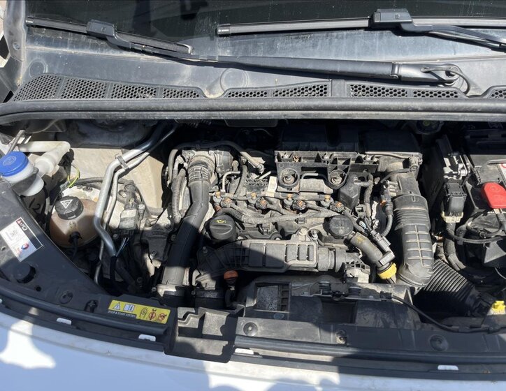 Peugeot Partner Skříň 1,5 l 75 kw