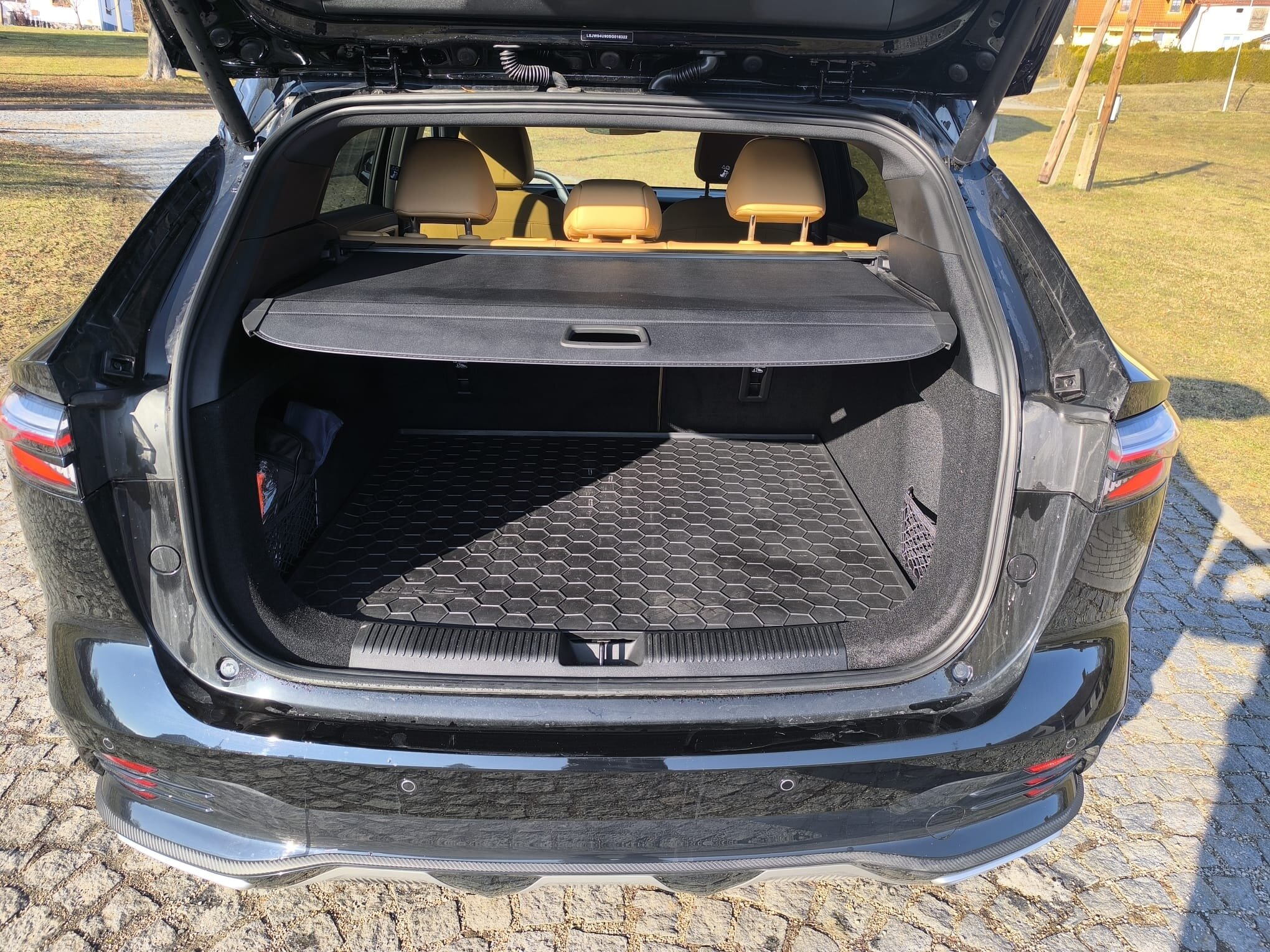 MG HS SUV 1,5 l 125 kw