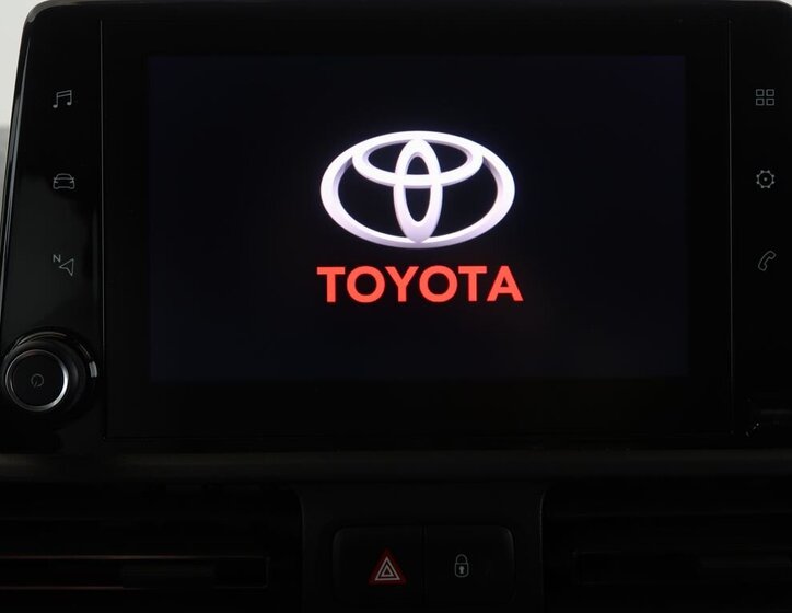 Toyota ProAce Kombi 1,5 l 96 kw