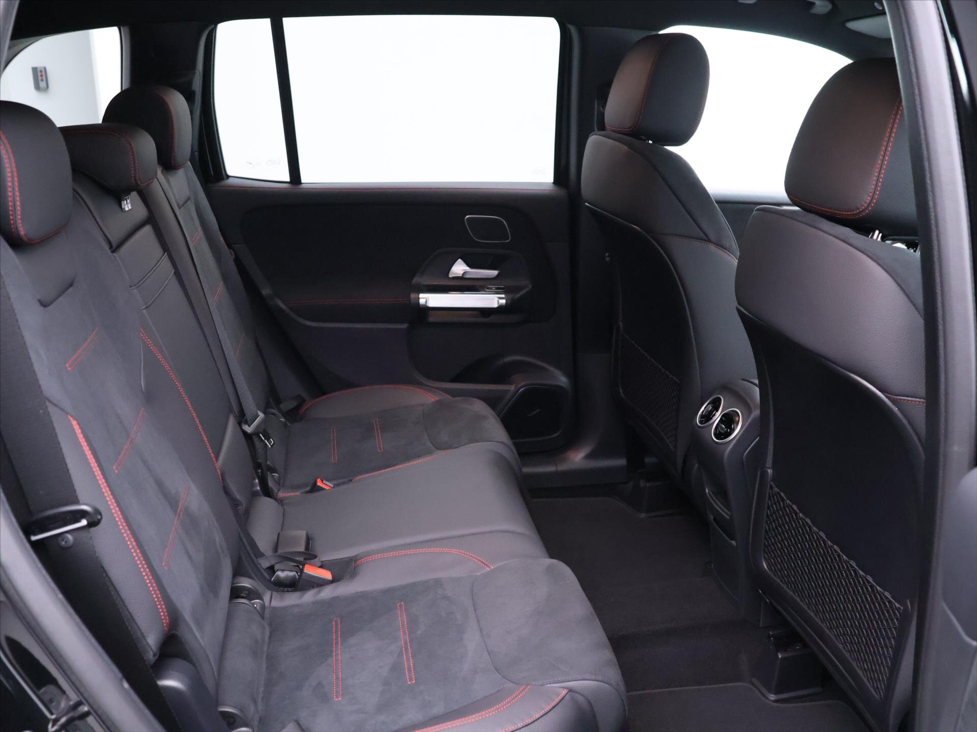 Mercedes-Benz GLB SUV 2,0 l 110 kw