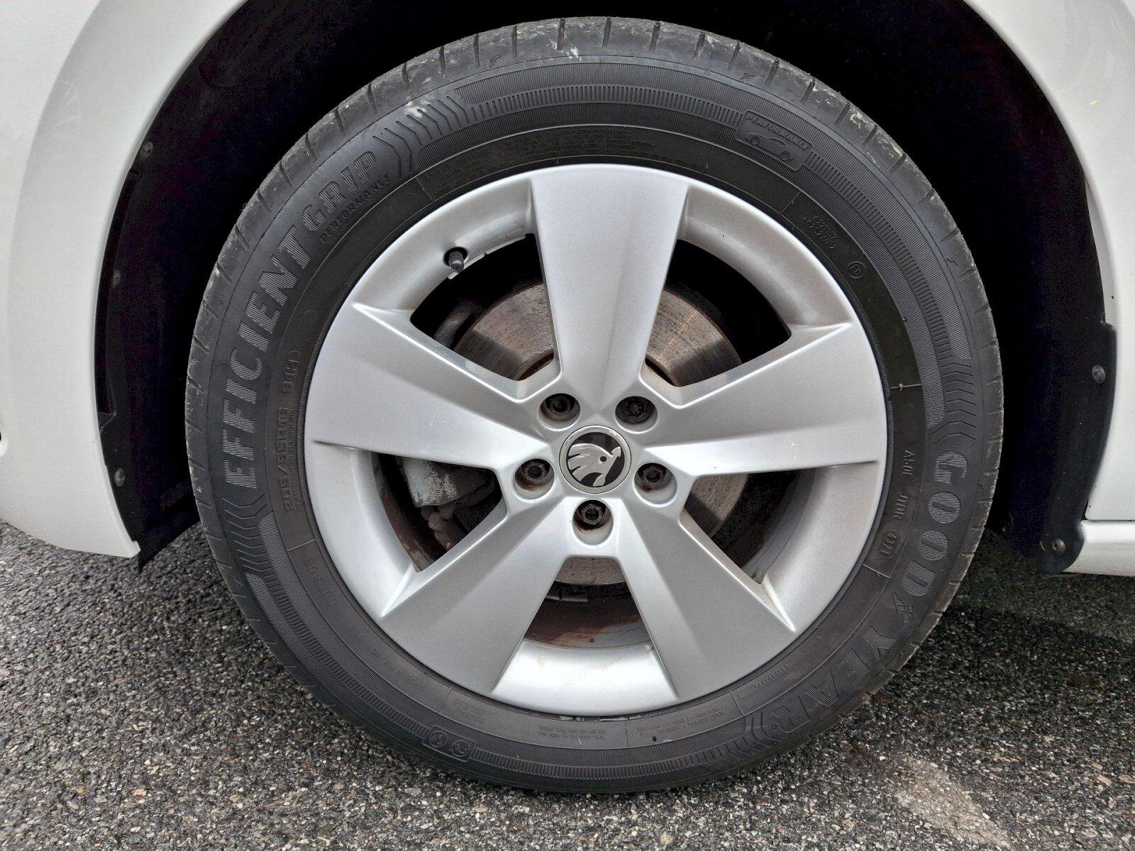 Škoda Scala Hatchback 999,0 81 kw