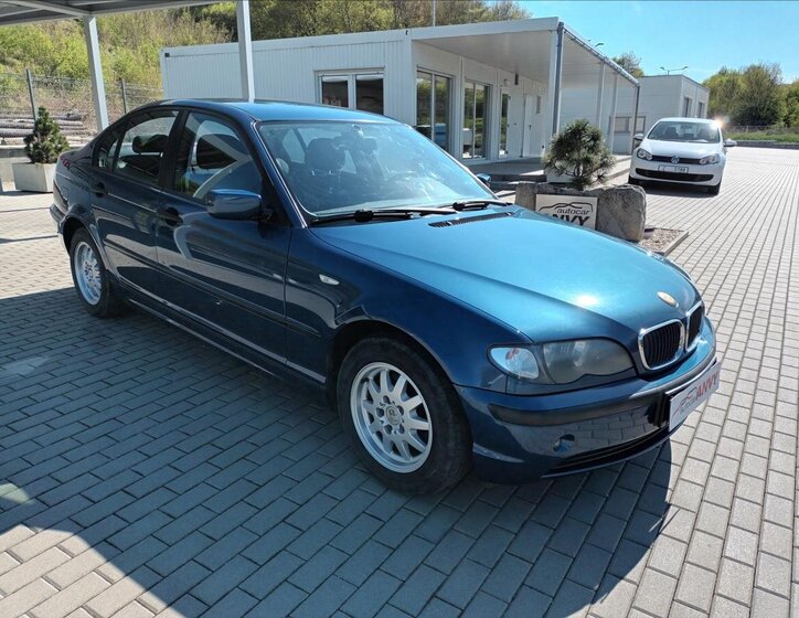 BMW Řada 3 Sedan / Limuzína 1,8 l 85 kw