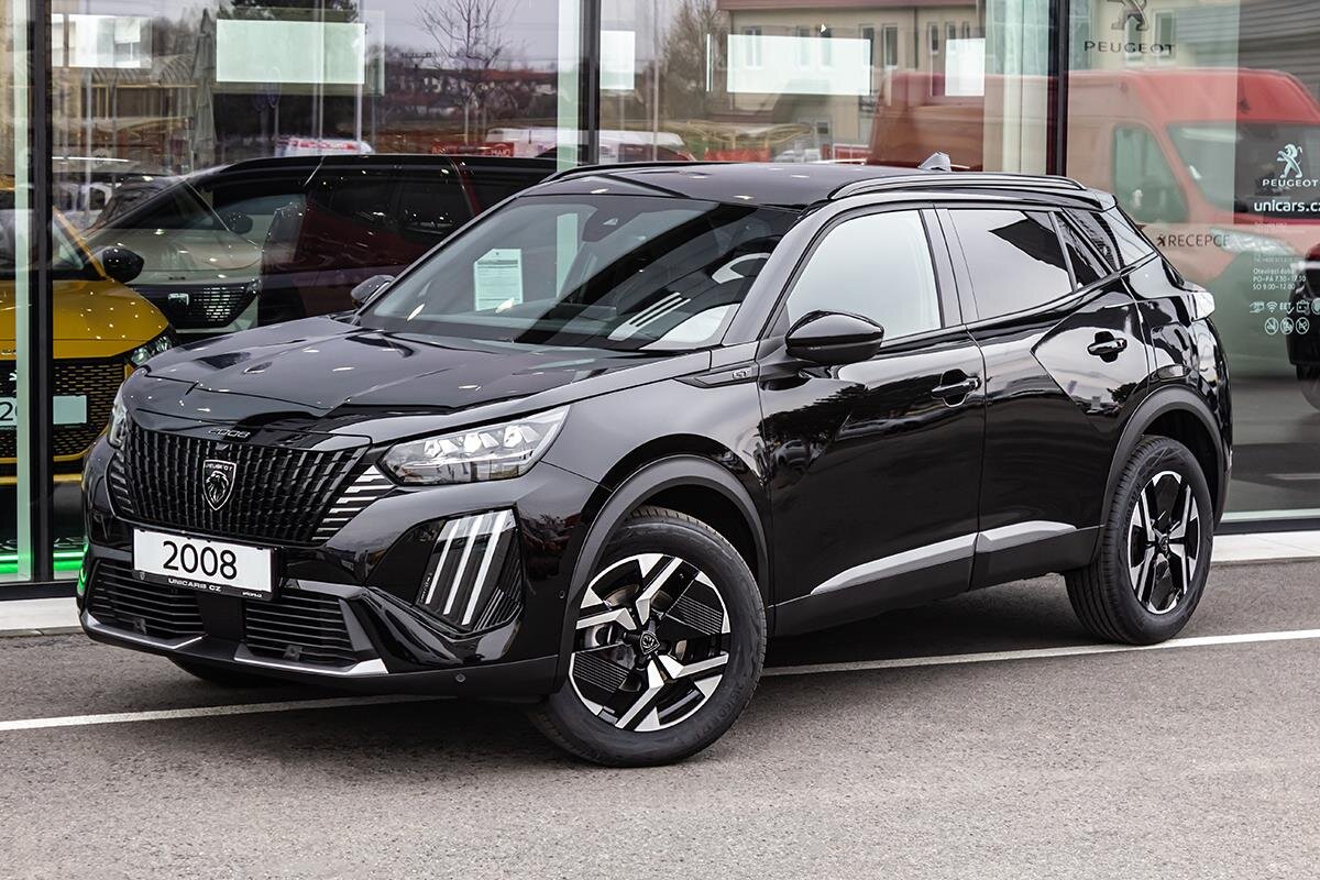 Peugeot 2008 SUV / Terénní 1,2 l 107 kw