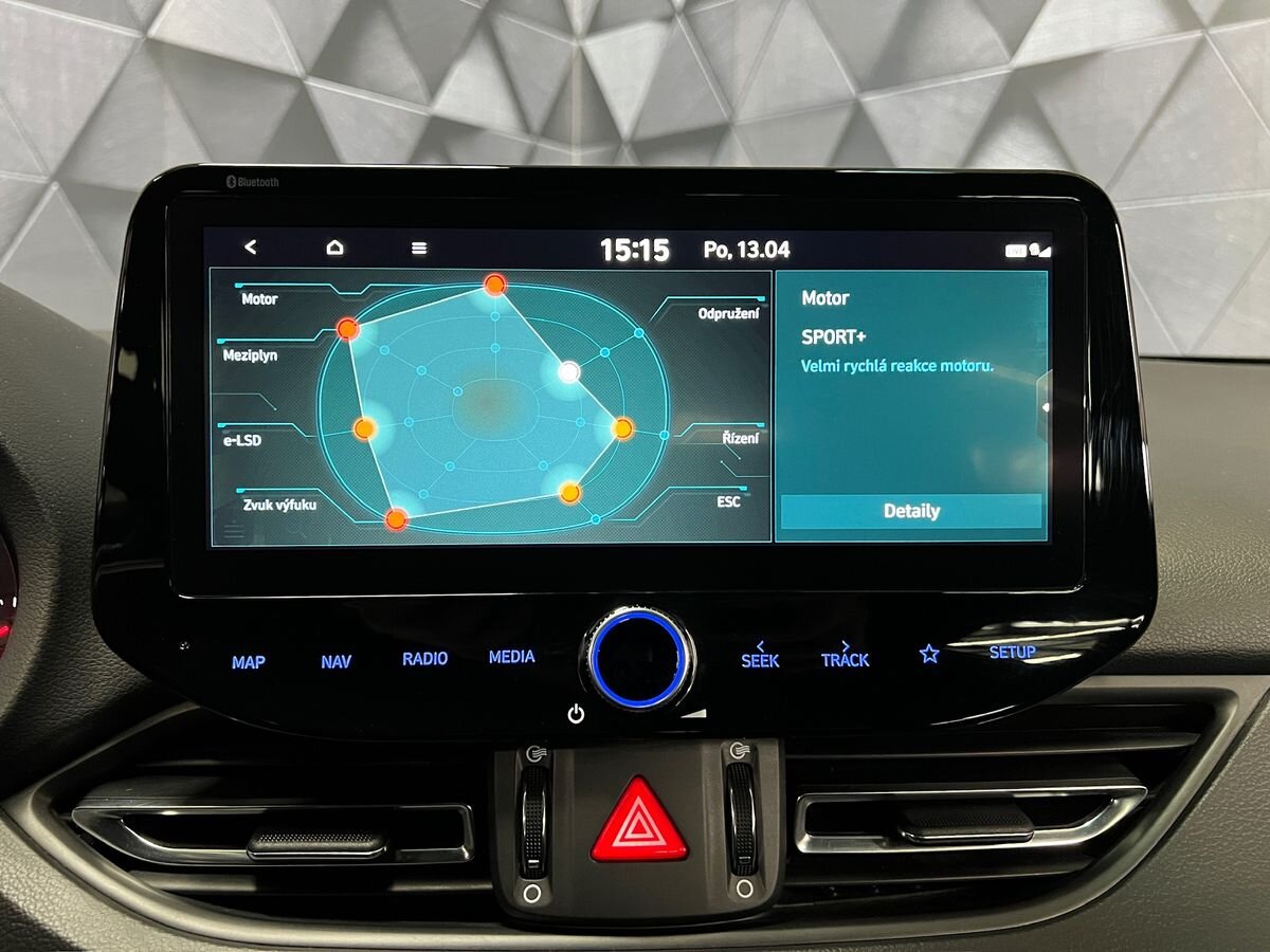 Hyundai i30 Hatchback 2,0 l 206 kw