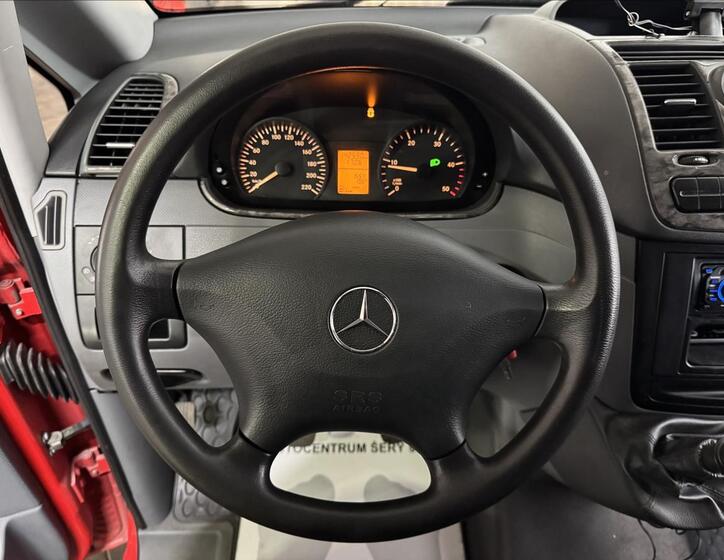 Mercedes-Benz Vito 16
