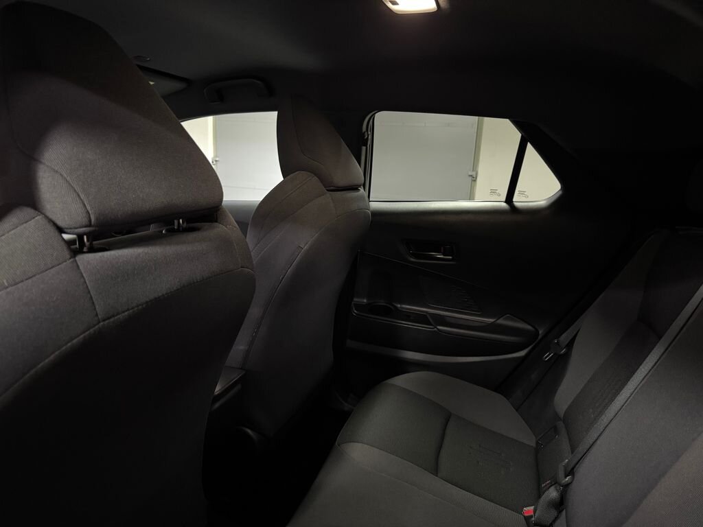 Toyota C-HR SUV 1,8 l 72 kw