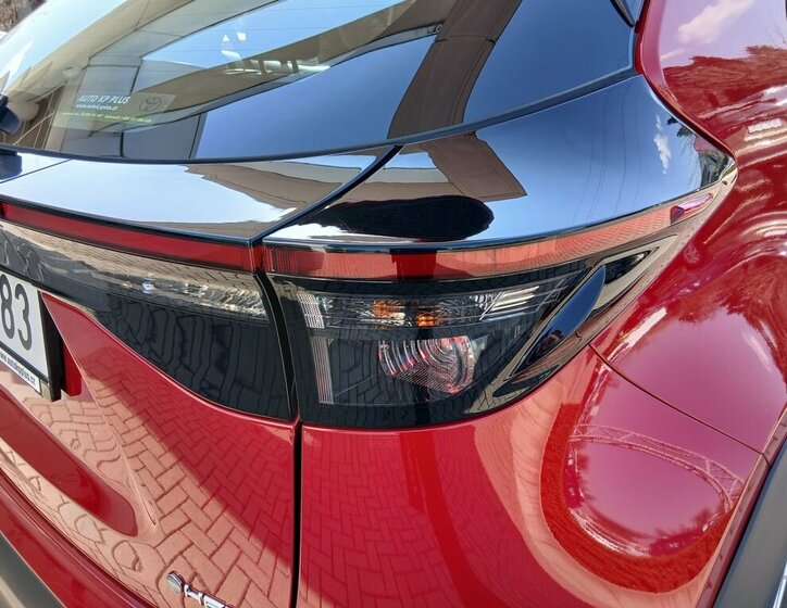 Toyota Yaris Cross SUV / Terénní 1,5 l 68 kw