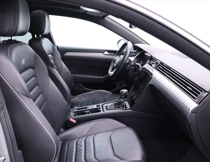 Volkswagen Arteon 12