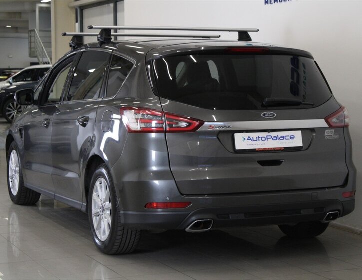 Ford S-MAX MPV 2,0 l 132 kw