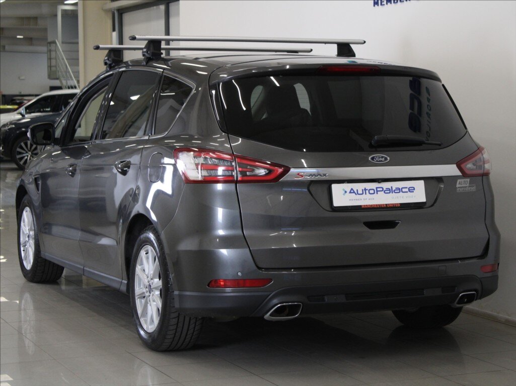 Ford S-MAX MPV 2,0 l 132 kw