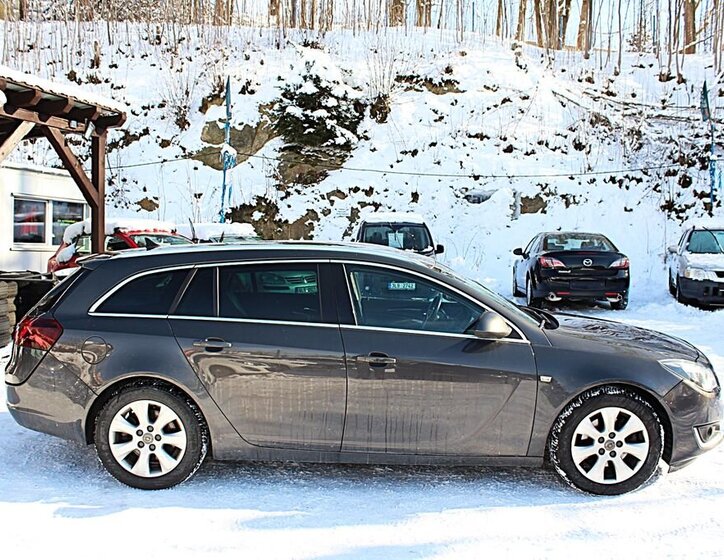 Opel Insignia Kombi 2,0 l 120 kw