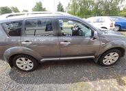 Mitsubishi Outlander 6
