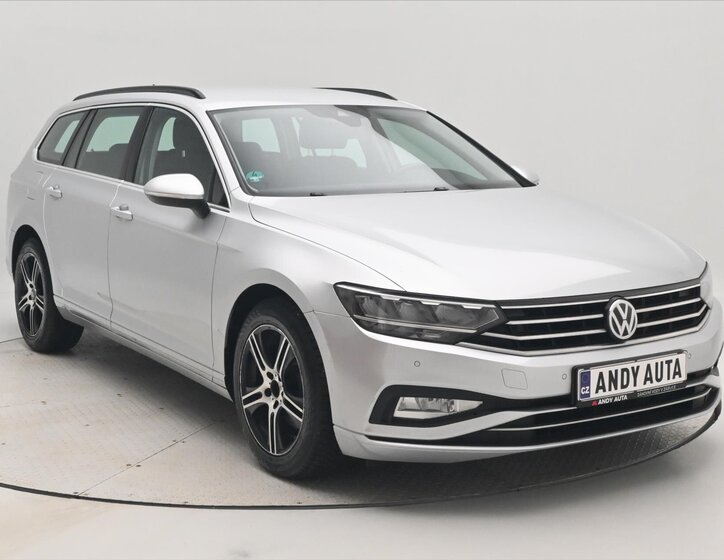 Volkswagen Passat Kombi 2,0 l 110 kw