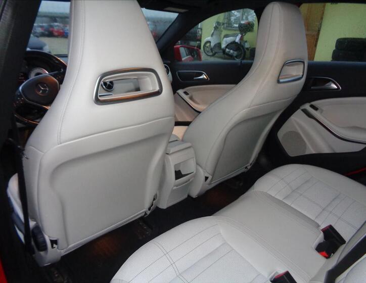 Mercedes-Benz Třídy A 15