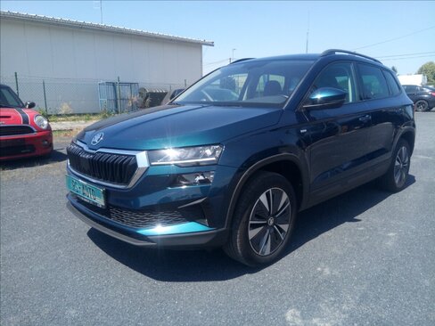 Škoda Karoq SUV / Terénní 1,5 l 110 kw