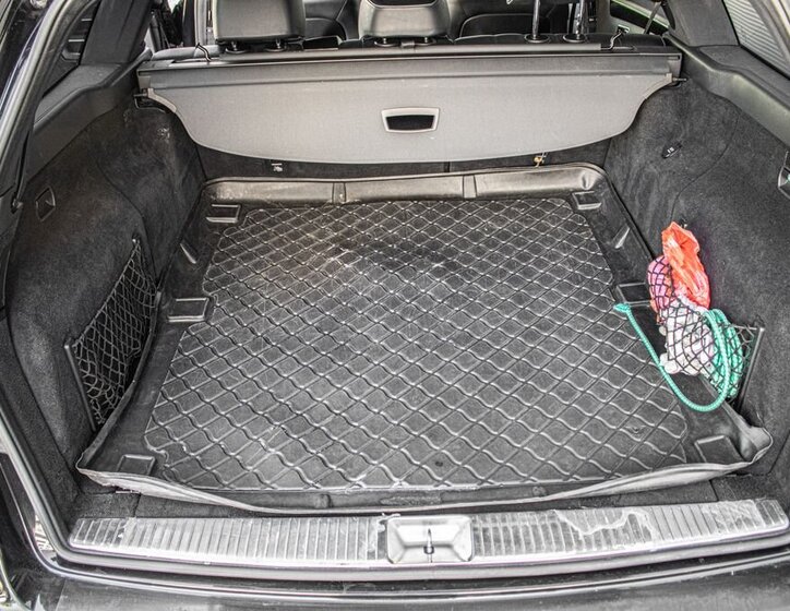 Mercedes-Benz Třídy E Kombi 3,0 l 190 kw