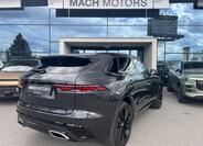 Jaguar F-Pace 6
