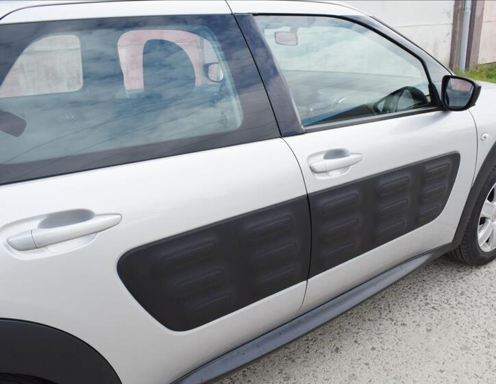 Citroën C4 Cactus 10