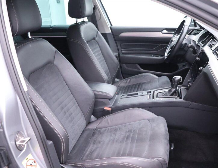 Volkswagen Passat Kombi 2,0 l 140 kw