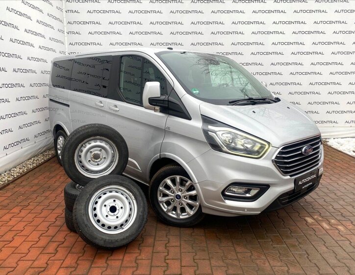 Ford Tourneo Custom MPV 2,0 l 96 kw