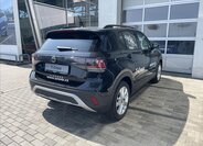 Volkswagen T-Cross 6