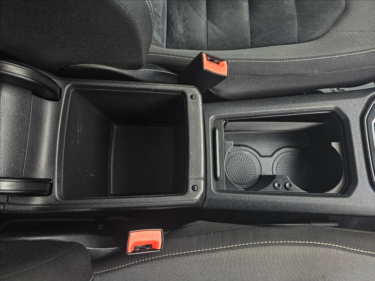 Volkswagen Golf Sportsvan Kombi 1,4 l 110 kw