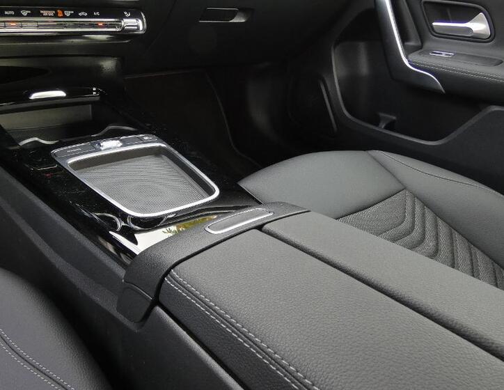 Mercedes-Benz Třídy A 6