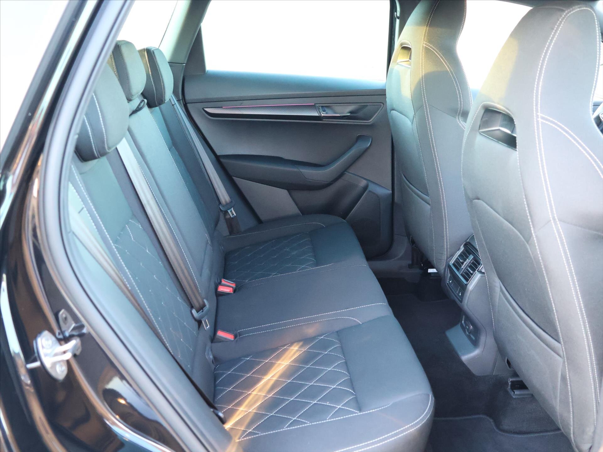 Škoda Karoq SUV / Terénní 2,0 l 140 kw