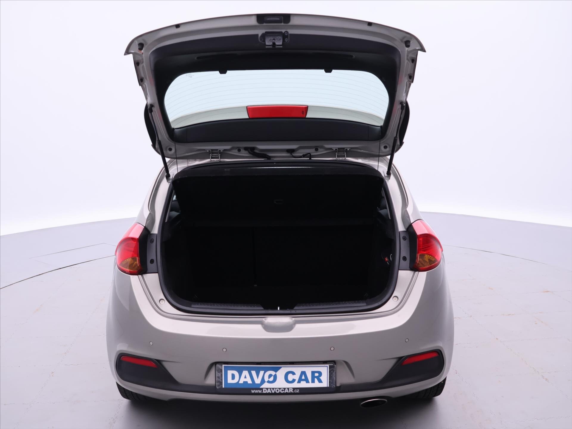 KIA Ceed Hatchback 1,6 l 99 kw