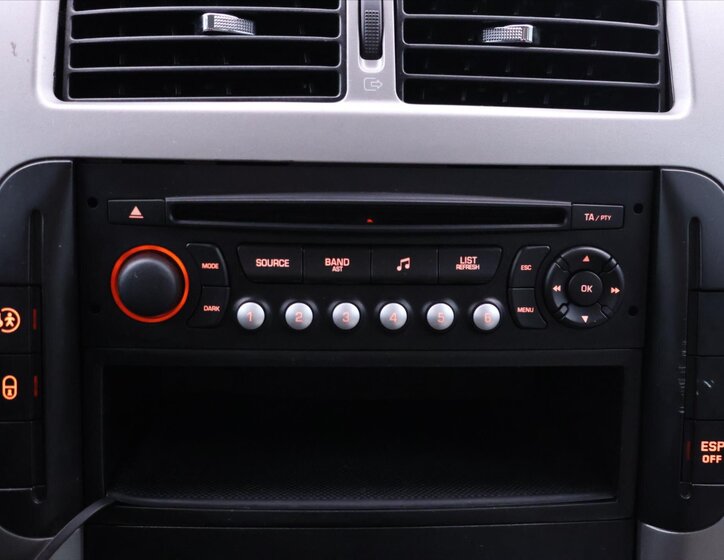 Citroën Ostatní Kombi 2,0 l 88 kw