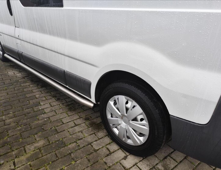 Opel Vivaro Ostatní 2,0 l 84 kw