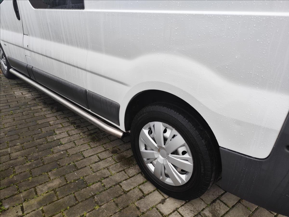 Opel Vivaro Ostatní 2,0 l 84 kw