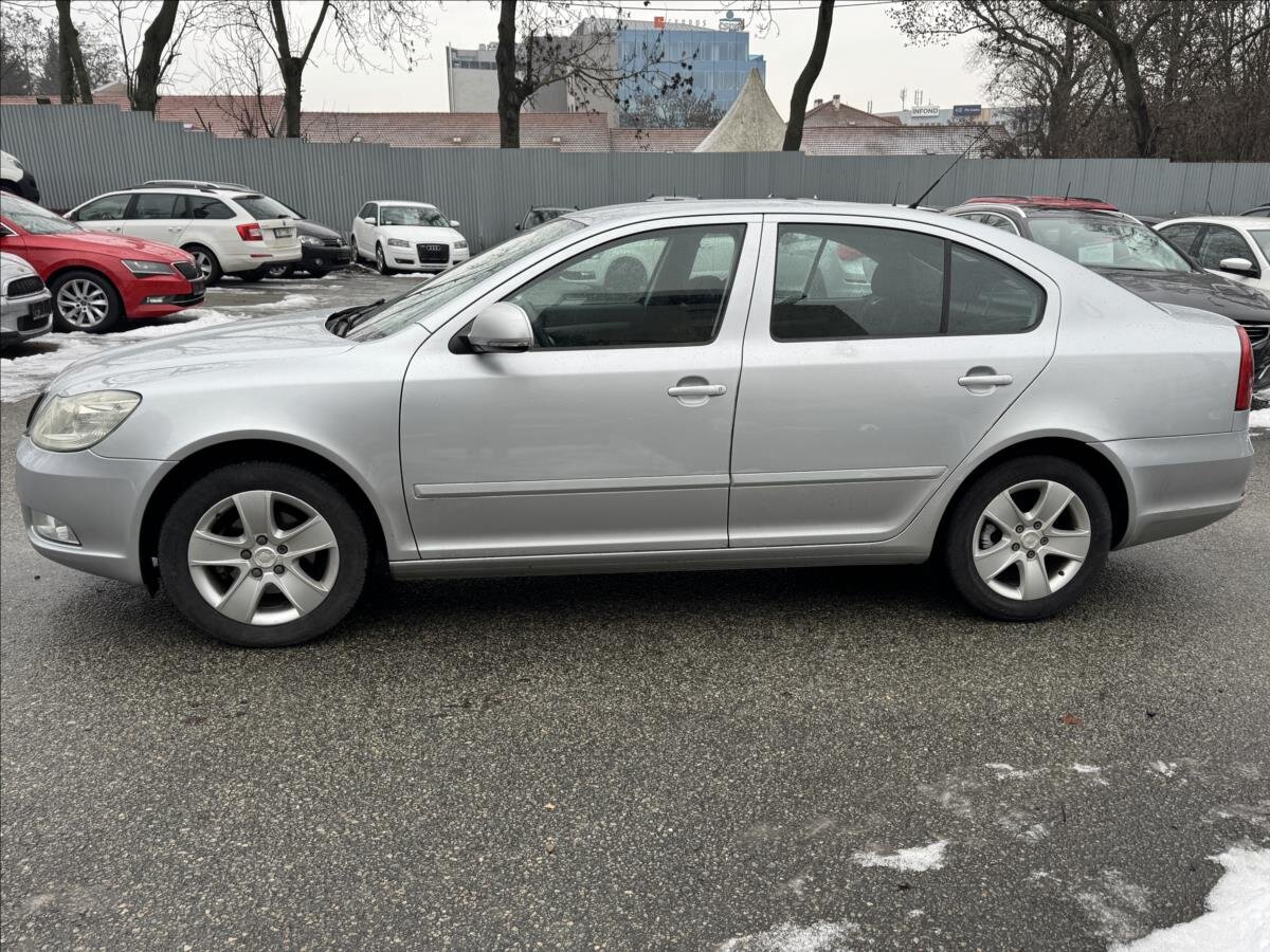 Škoda Octavia Hatchback 1,6 l 75 kw