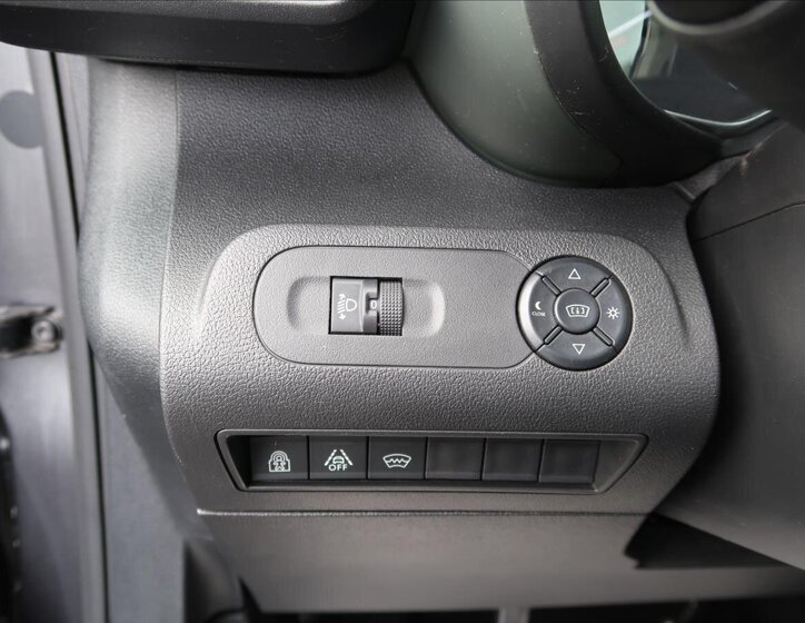 Citroën Berlingo MPV 1,5 l 96 kw