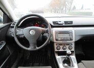 Volkswagen Passat 16