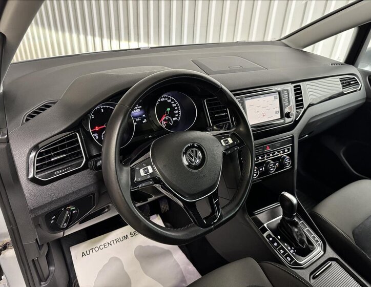 Volkswagen Golf Sportsvan MPV 1,6 l 81 kw