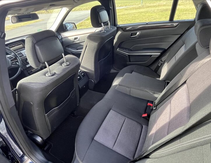 Mercedes-Benz Třídy E Kombi 3,0 l 190 kw